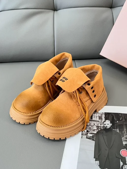MIUMIU Miu Miu ботинки женские на платформе замша для осени‑зимы, желтый