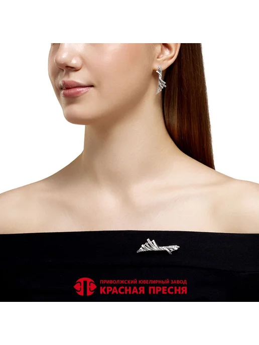 Красная Пресня Серебряная брошь бантик из крученных полосок с алмазной, серебристый, фото 3
