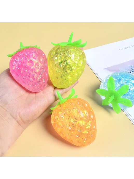 Антистресс игрушка клубника, меняет цвет, 8.5 см, вариант, фото 4